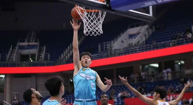 发！杨瀚森18+10天赋爆表NBA才是他的未来K8成为马竞重要合作伙伴41分9板青岛外援爆(图3)